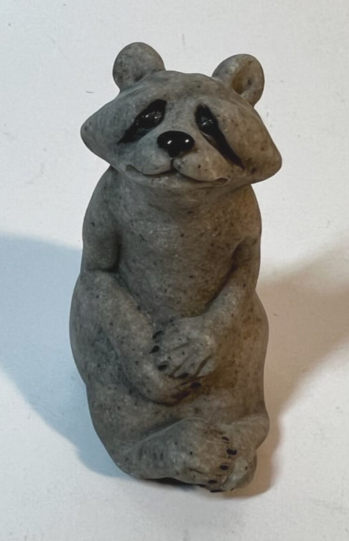 Vintage Quarry Critters Raccoon Figurine “Ralphie” Style 3″ Tall Stone Resin