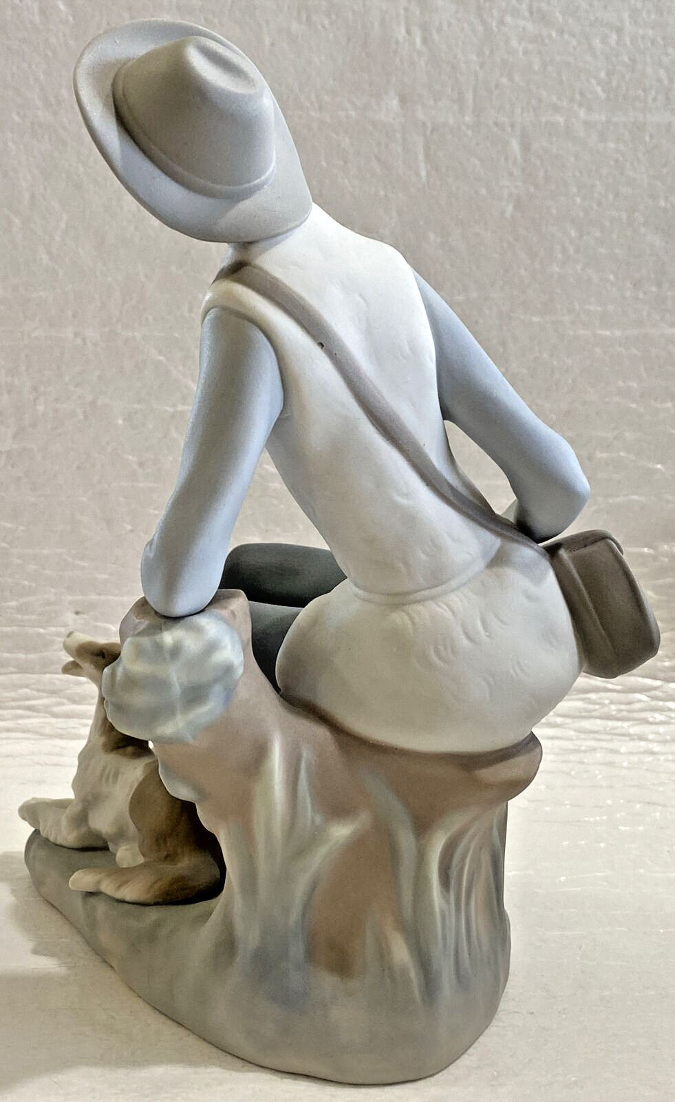 LLADRO ~ SHEPHERD BOY WITH DOG 4659 VICENTE MARTINEZ Matte Finish