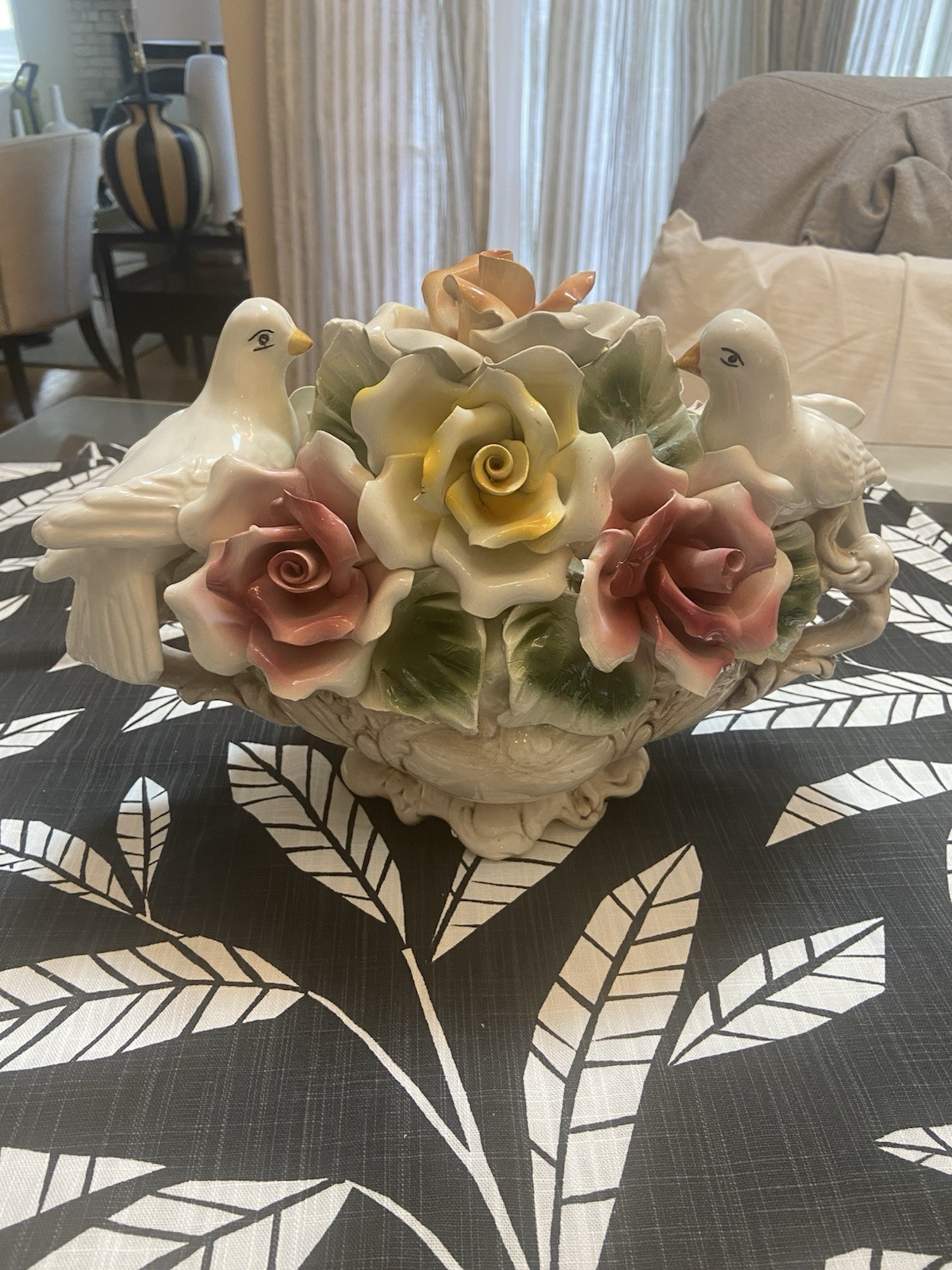 Capodimonte Porcelain Italy Large Center Piece Doves Roses Birds Vintage .