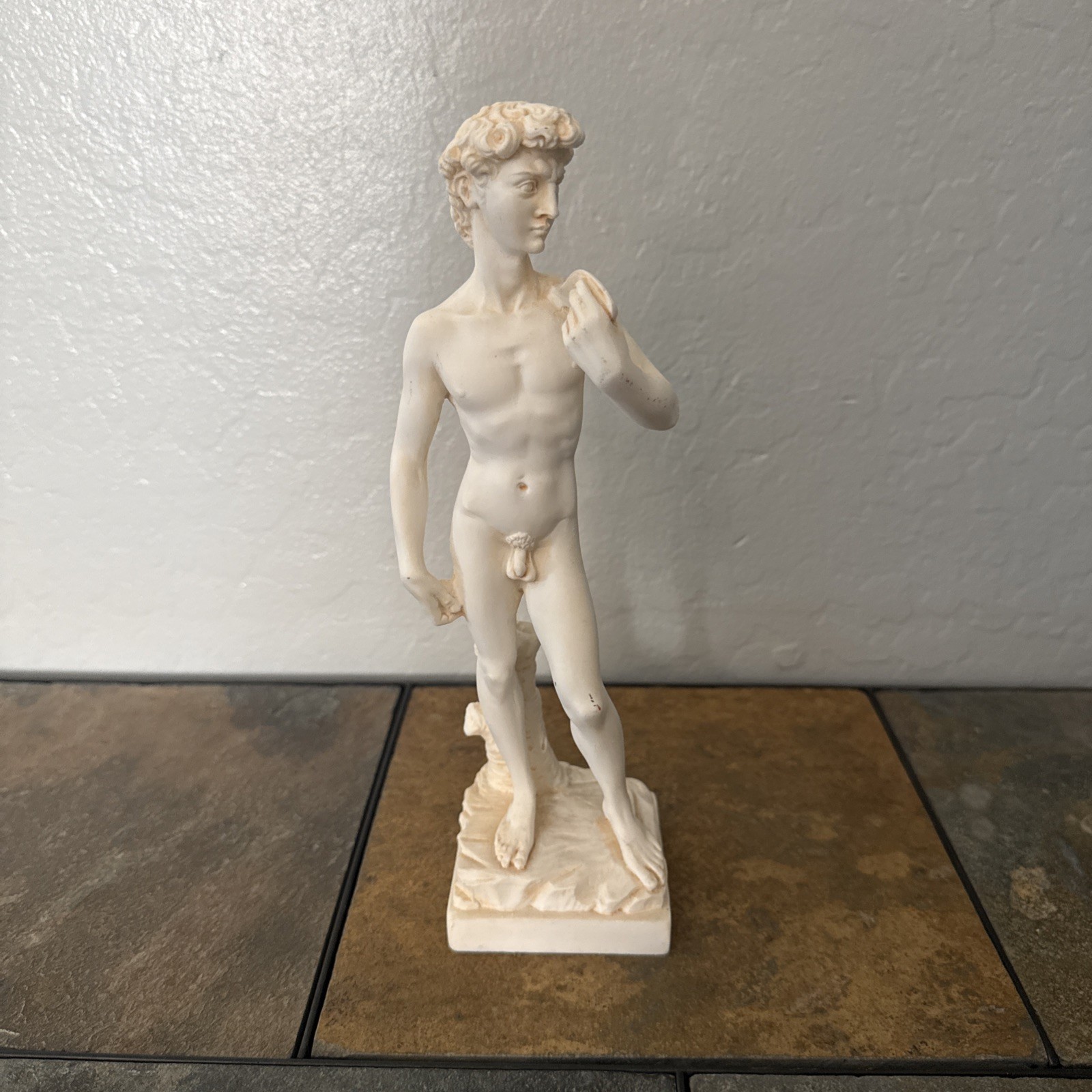 A. Santini Sculptor David By Michaelangelo Made In Italy Classic Figure 9.5”