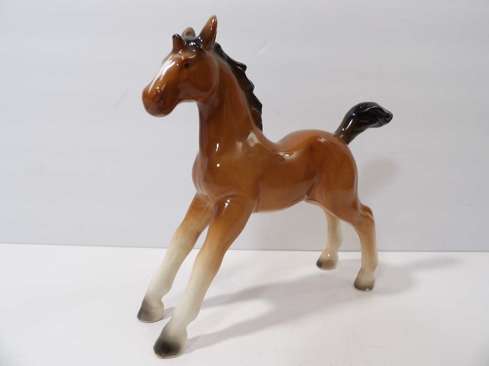 Old Nippon Yoko Boeki Company Porcelain Brown Foal Horse Figurine ~ 4 5/8″ Tall