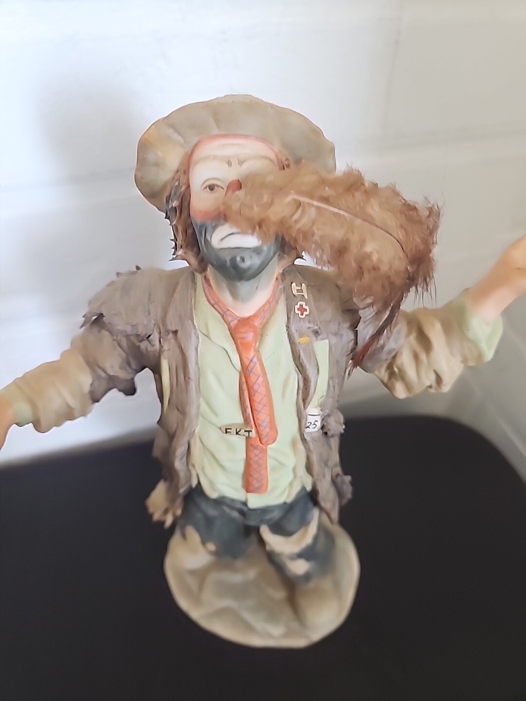 Emmett Kelly Jr The Balancing Act Feather Flambro Figurine. 10 1/2 in