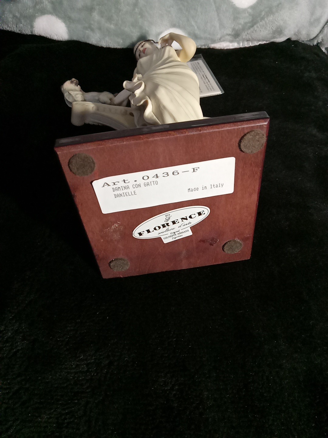 NEW Giuseppe Armani Figurine Danielle 0436F Statue Capodimonte Sculpture