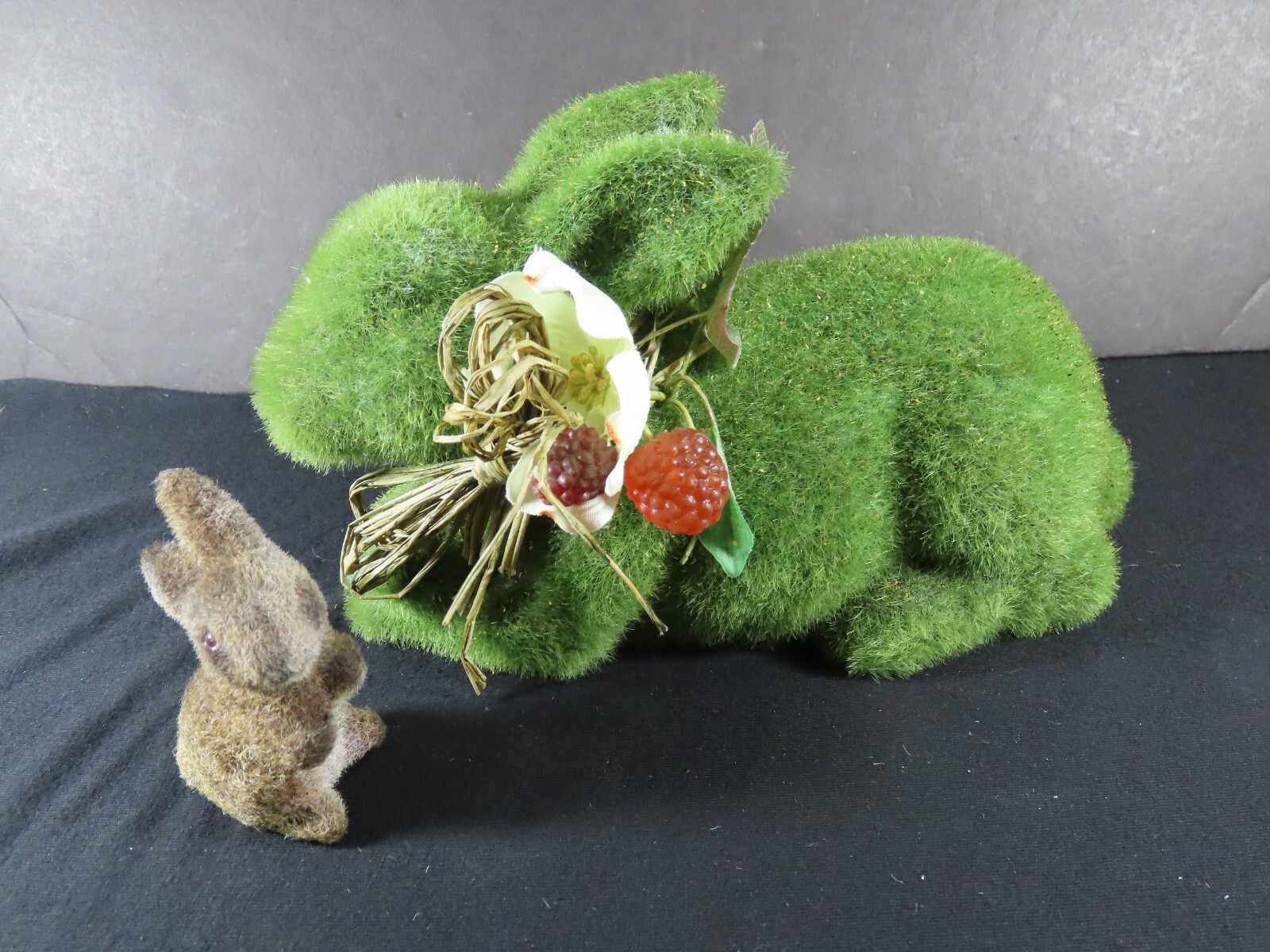Easter Rabbit Plastic Blow Mold Decorations Lot Vintage Flocked Fuzzy C2006