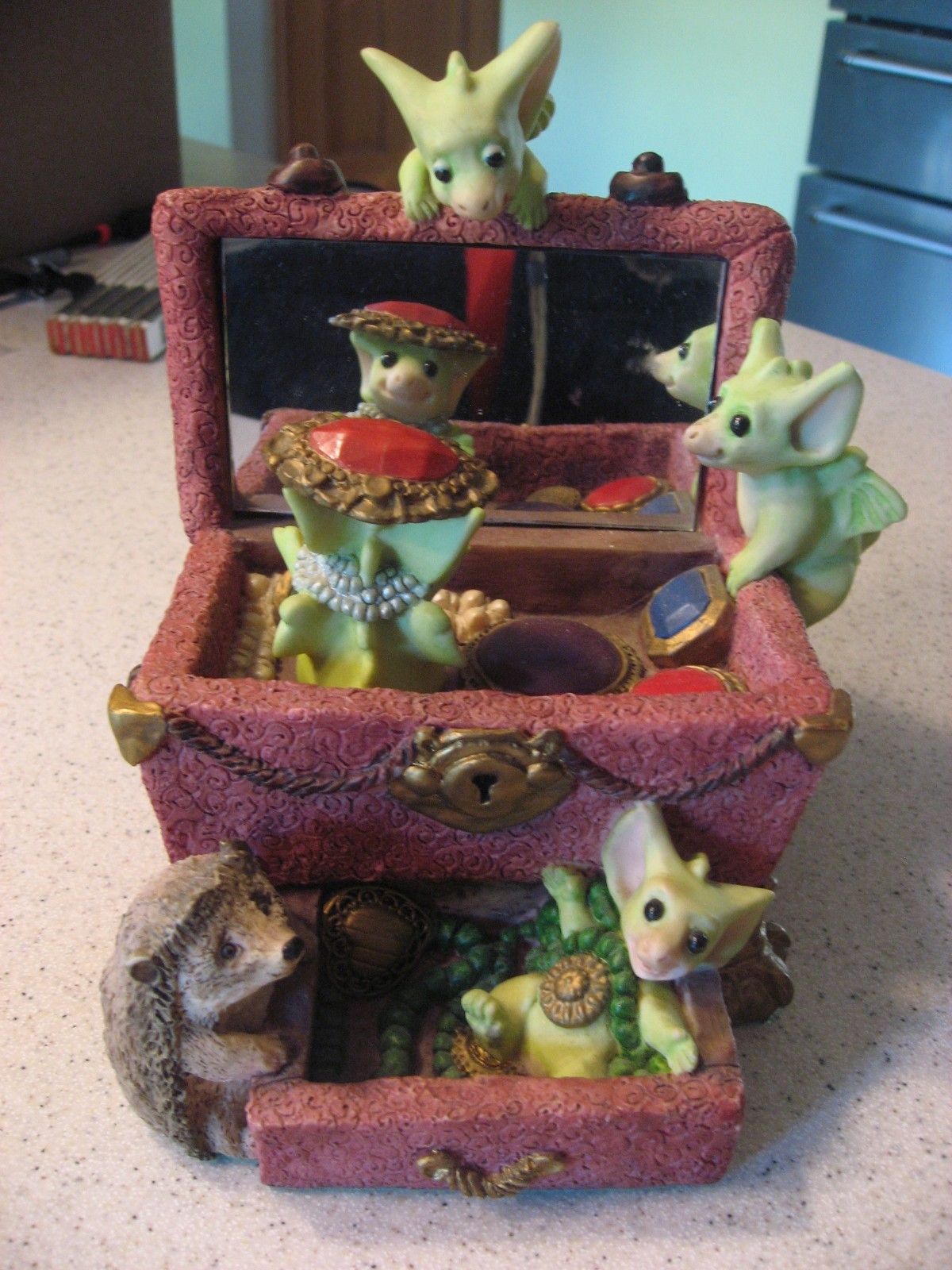 Real Musgrave Pocket Dragons Toy Box Figure 1997 Flambro Ltd to 3999