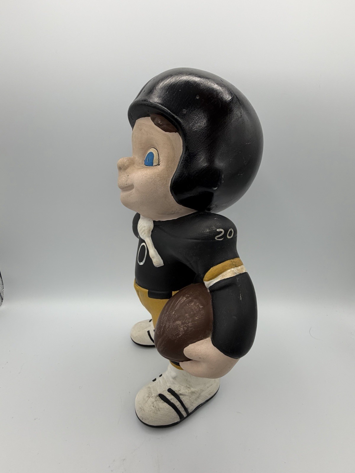 Vintage Pittsburgh Steelers Atlantic Mold Ceramic Football Player Figurine 11″