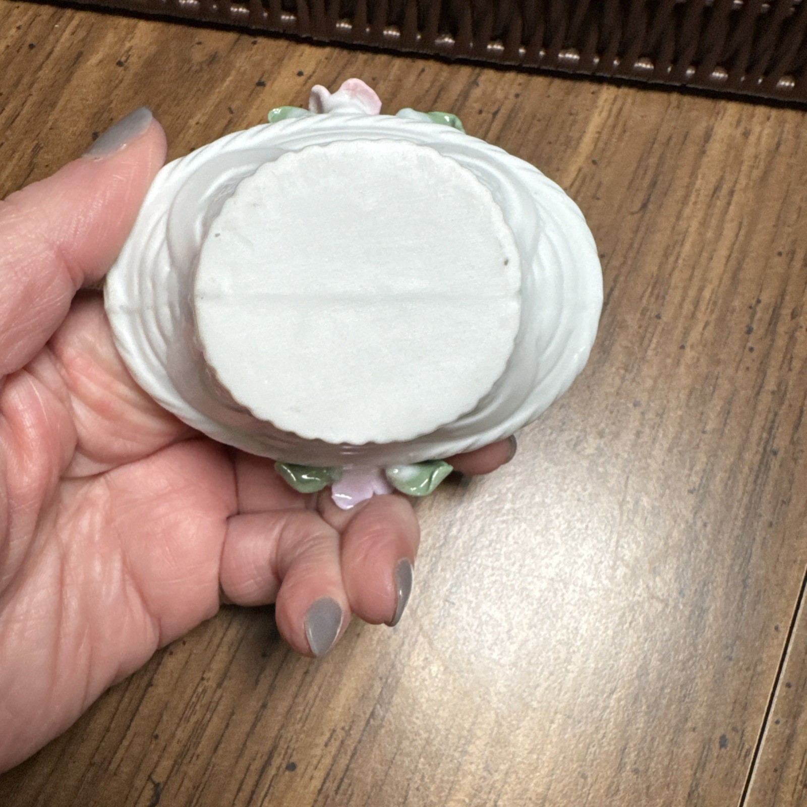 PORCELAIN BASKET OF FLOWERS glossy finish 3″ x 3.5″ In perfect shape!