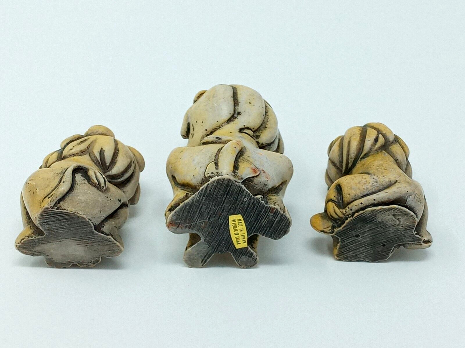 Set of Three Resin Lions Figurines made in Taiwan roc Vintage adult & cubs EUC