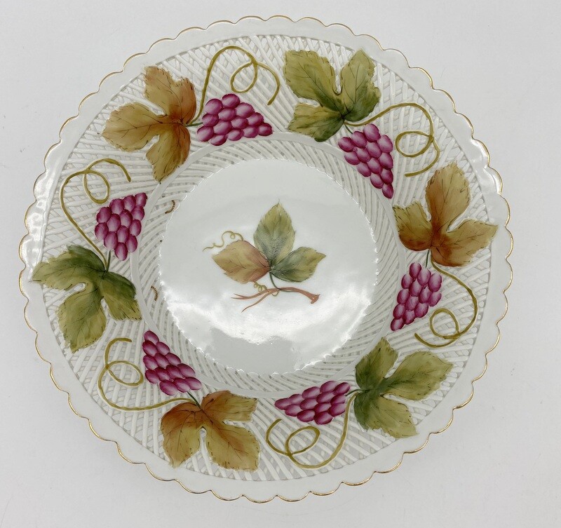 Vintage Romania Hand Painted Fruit Grapes Lattice Porcelain 8″ Basket Bowl