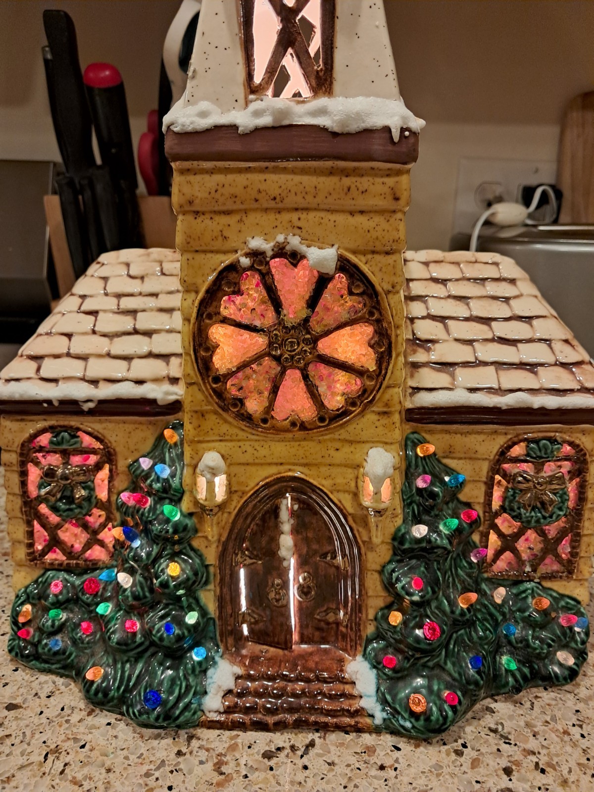 VTG Le Fauve Mold Ceramic Christmas Church Stained Glass Hobbyist Holiday Decor