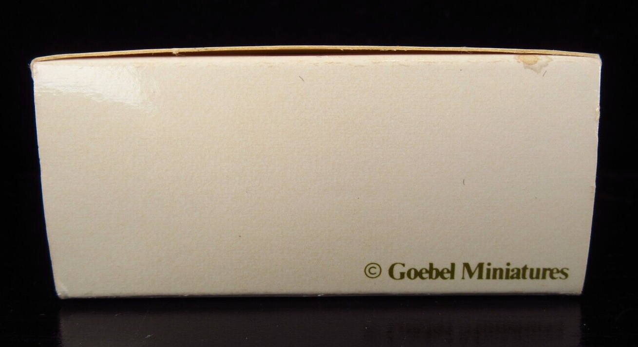 Goebel Collector’s Club Miniature Hummel Necklace in Box 23″ Chain