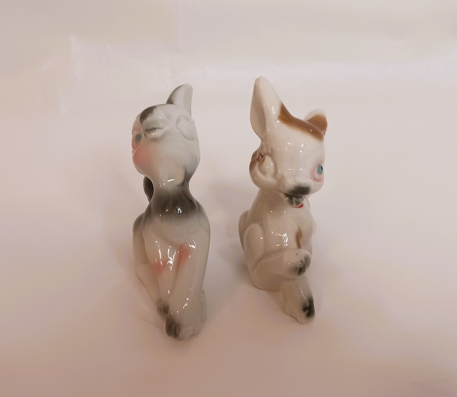 Rare Vtg Pink Ear Fawns Deers Porcelain Figurines Japan 1 Deer W/ Scarf HTF EUC