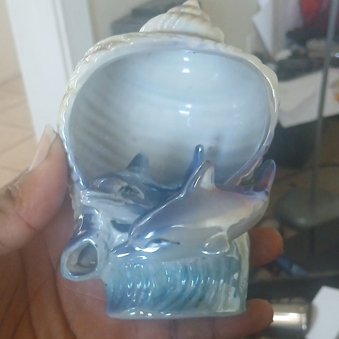 Iridescent Ceramic Dolphin & Seashell Figurine 3D Effect White/Blue Decor