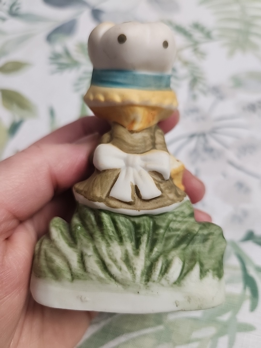 Vtg HOMCO Girl with Cat Figurine #1430 Taiwan – Girl w/Flower basket & Kitty Cat