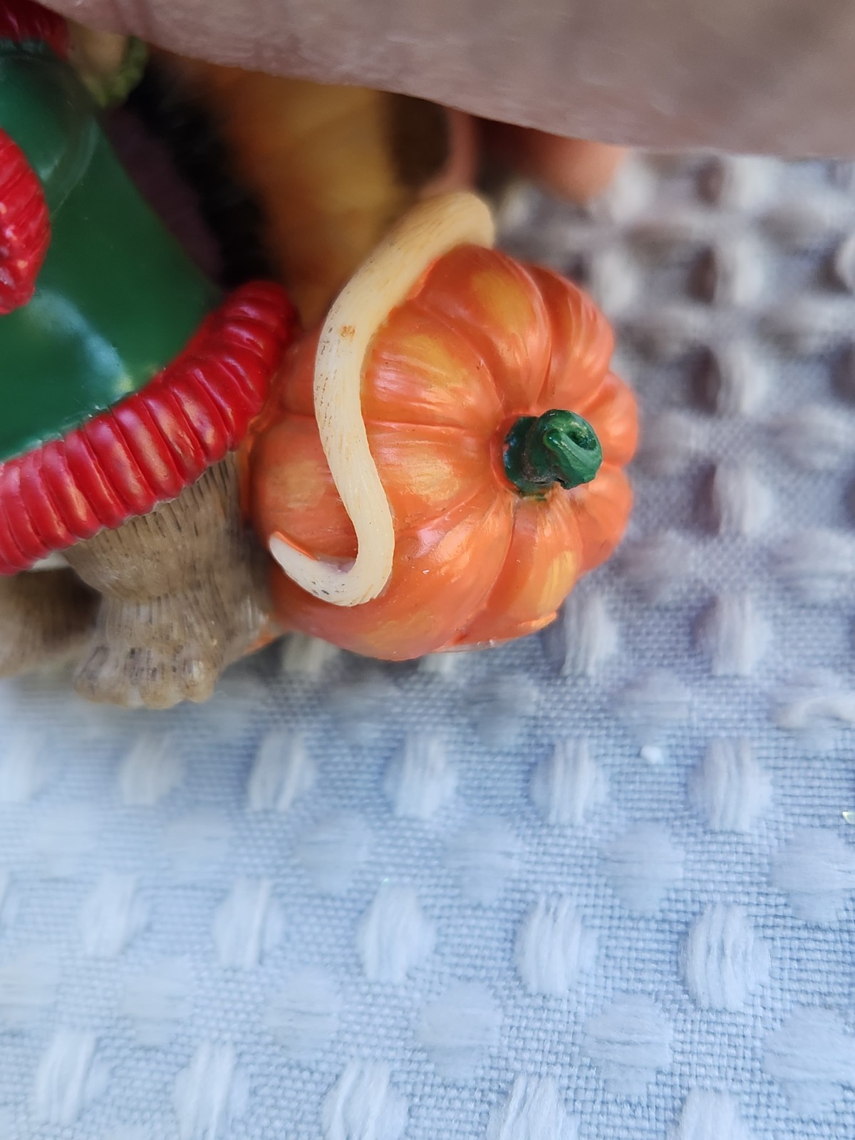 Enesco Charming Tails Figurine Eat Pie Save A Turkey Thanksgiving Fall Mouse
