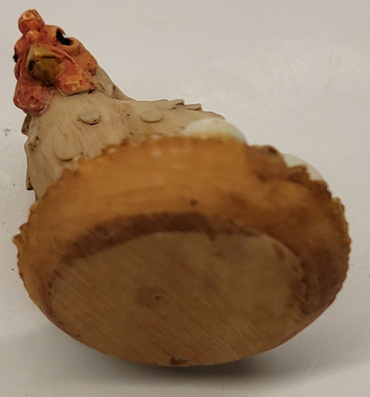 Miniature Polyresin Teapot Shaped Nest Hen with Eggs