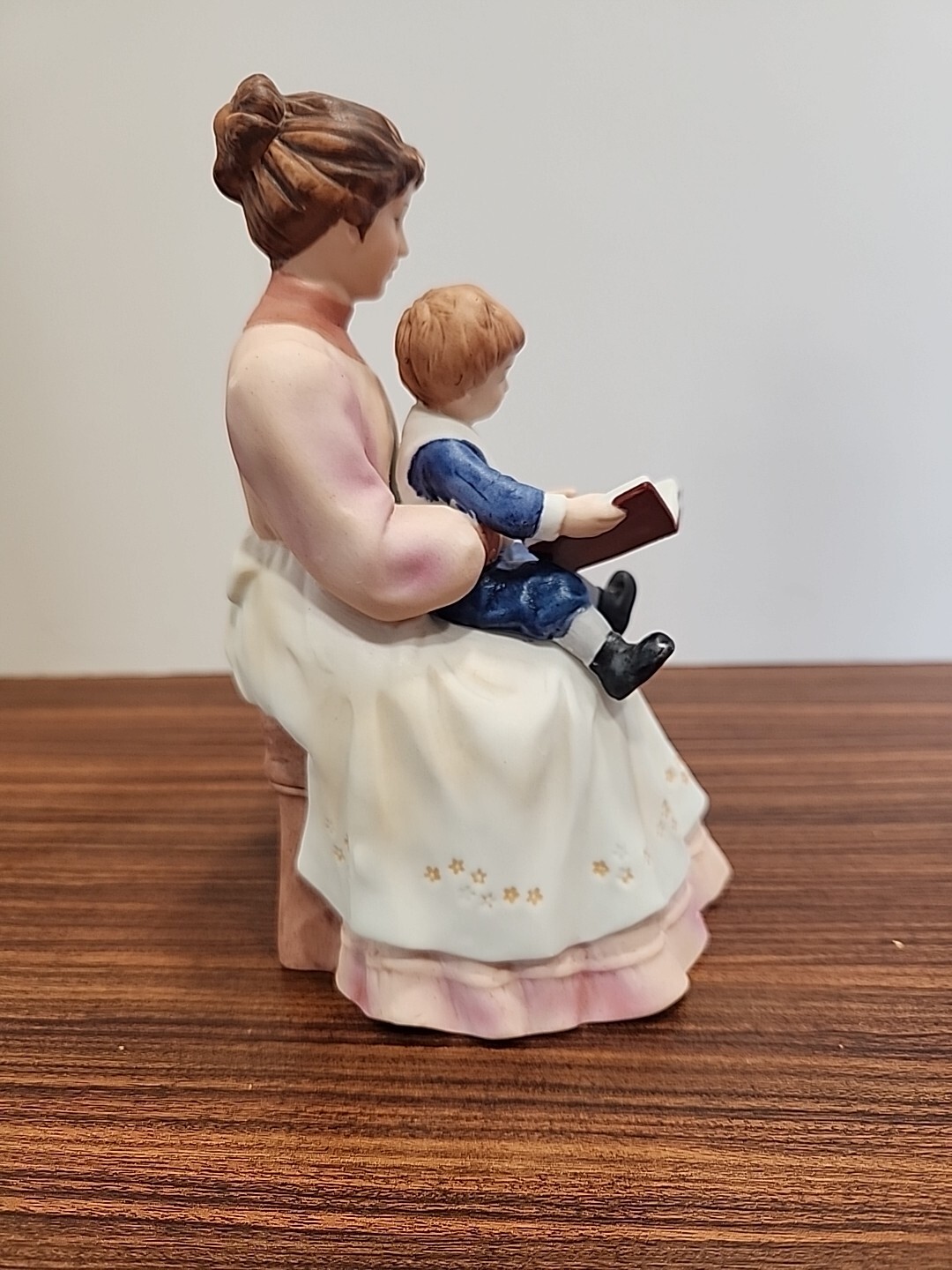 Home Interior #8858 Story Time Mother Reading to Small Boy Child Figurine