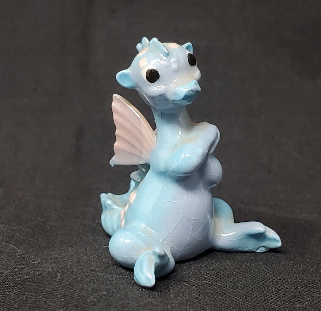 Hagen-Renaker Blue Mini Dragon – Pink Wings – Polka Dot Scales Vintage Figurine