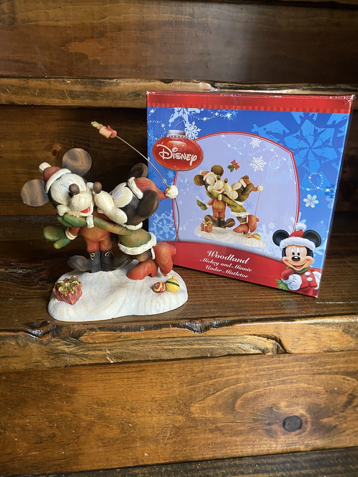 RARE Roman Disney Woodland Mickey & Minnie Mouse Under The Mistletoe RETIRED