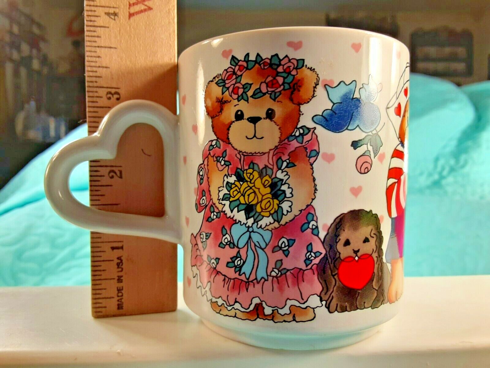 Lucy & Me, Lucy Rigg, Enesco, Teddy Bear Coffee Mug w/ Heart Handle Vintage 1985