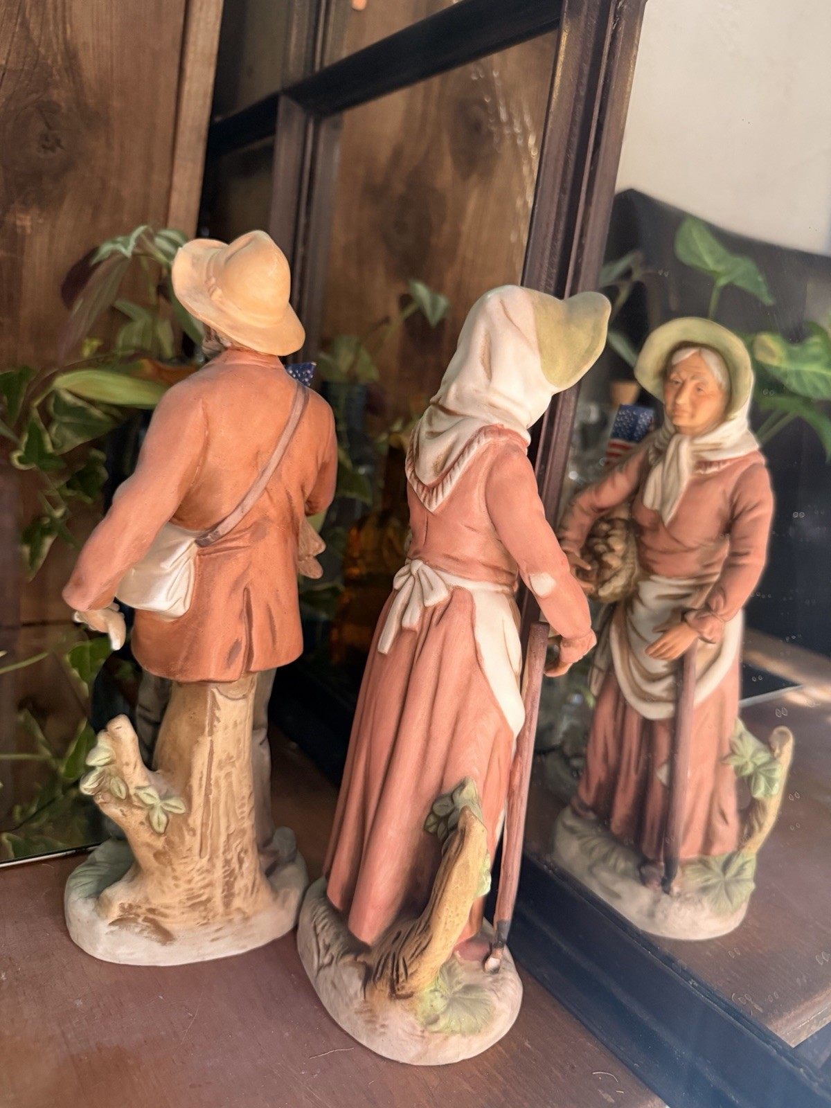 Pair of Vintage HOMCO bisque figurines ~ Farm Couple #8884 1980’s