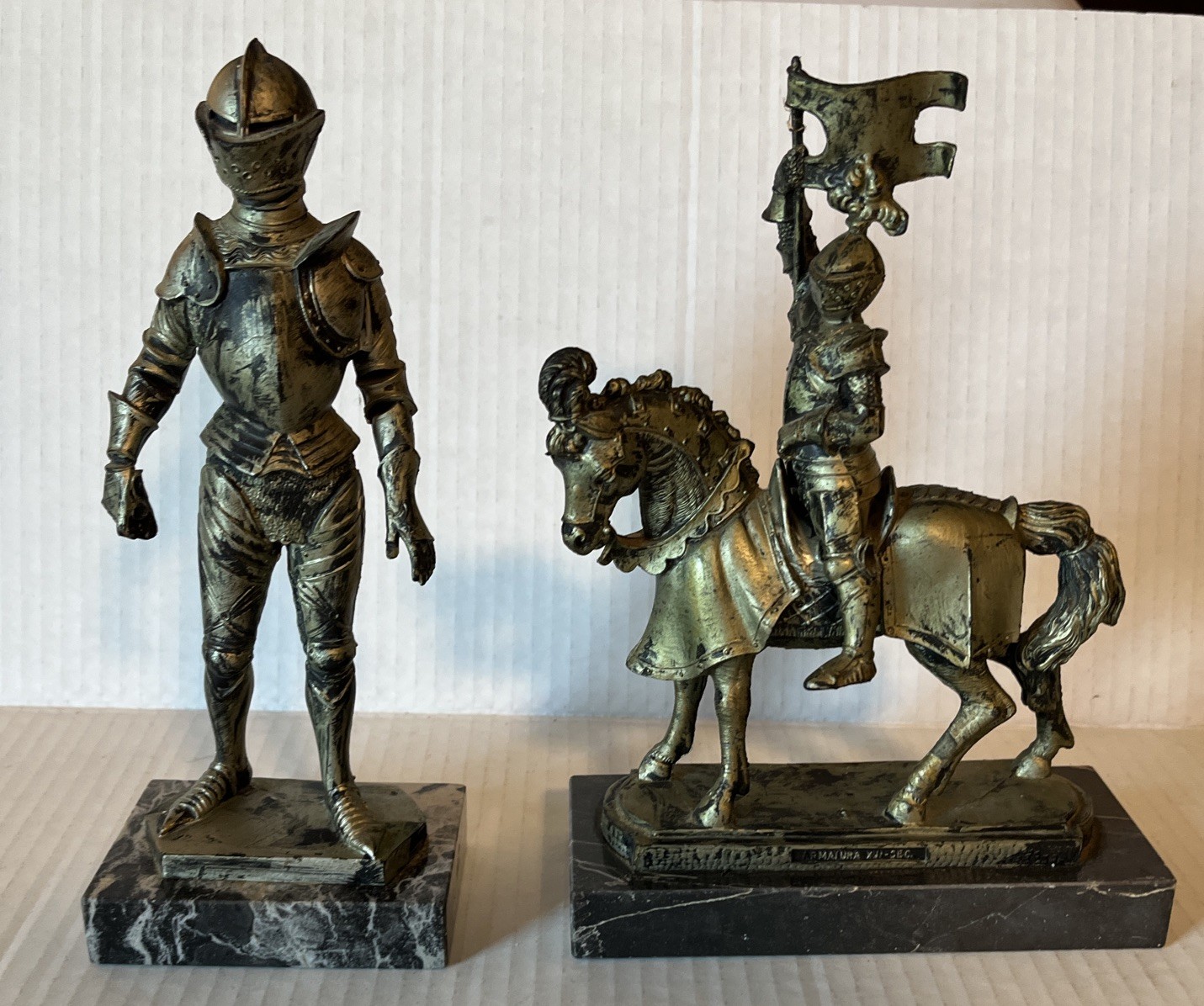 Vintage Lot Of 2 Depose Italy Knights On Marble Figure Polymer Resin 8-1/2”-Rare