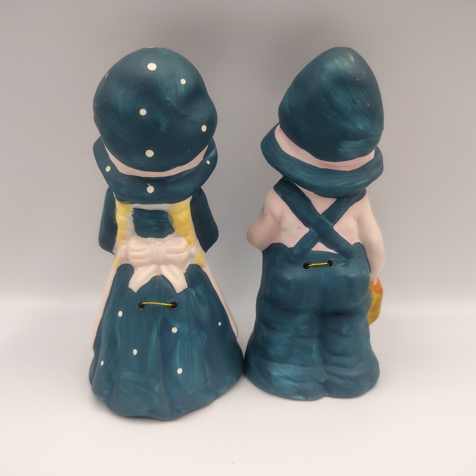 Vintage Ceramic Pilgrim Bell Set Farmers Southern Blue White 5.5″ x 2.5″