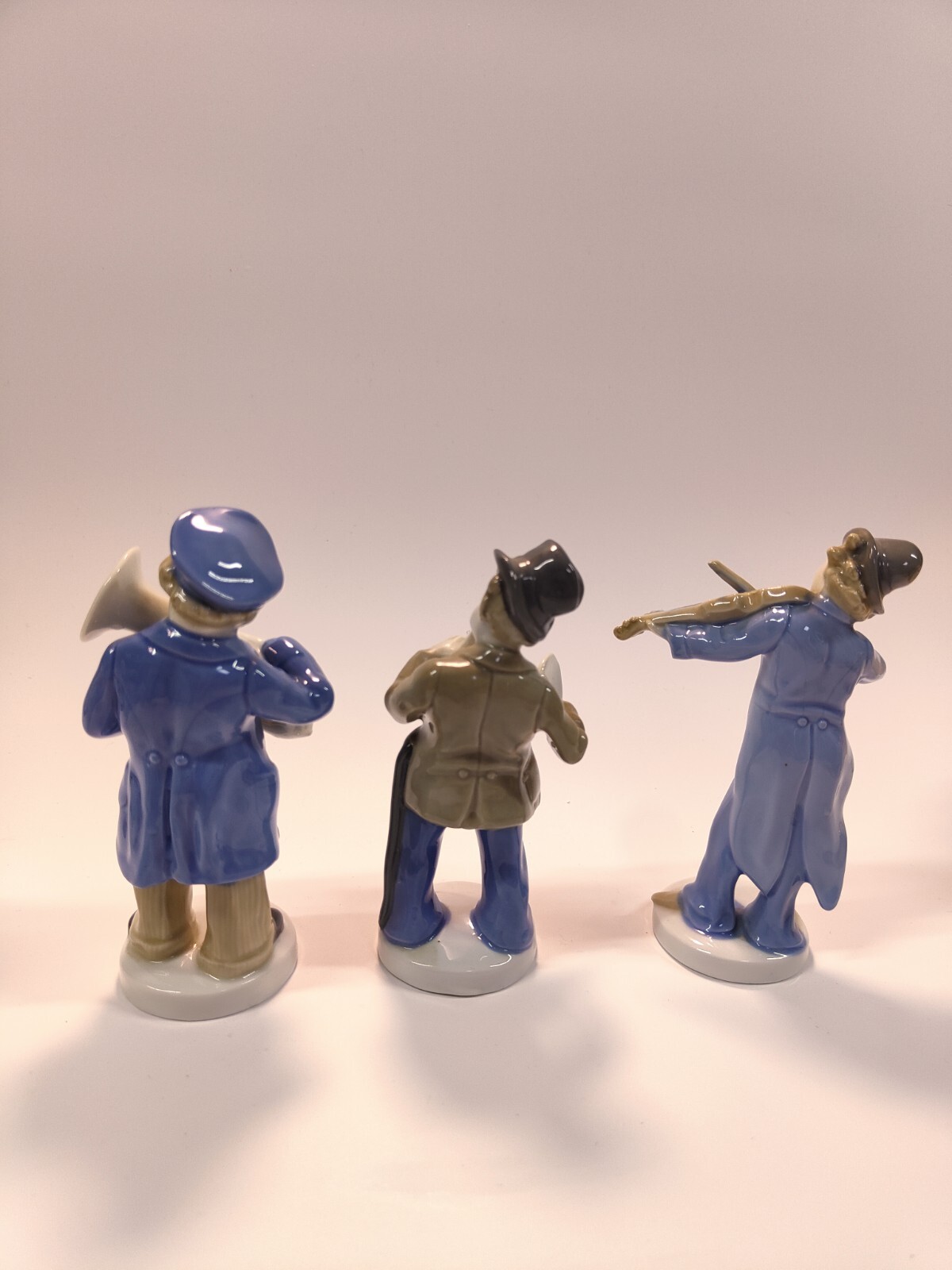 6x porcelain Musician collection figurine Made in germany.(GDR)