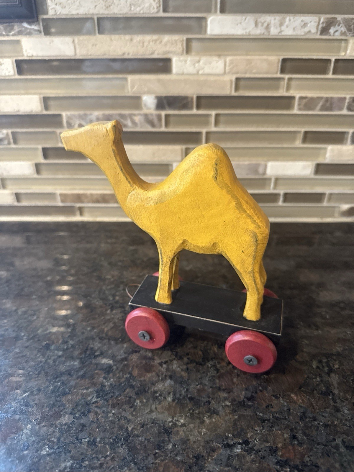 Wooden Camel On Wheels Hand Painted Vtg Hand Carved Toy Figure Collector READ