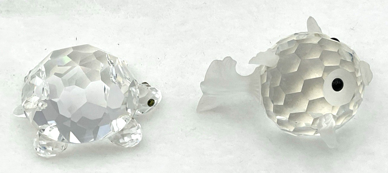 SWAROVSKI CRYSTAL BLOWFISH 1-1/2″ X 2-1/2″ & TURTLE 1-1/4″ X 2-1/4″ NO BOX, COA