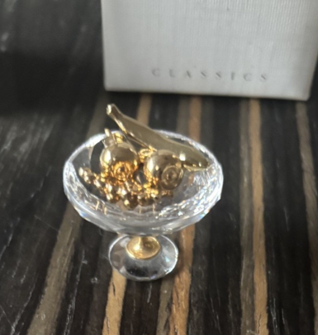 Swarovski Crystal And Gold Plated Lot Of 7 Miniature Memories Figurines NOS