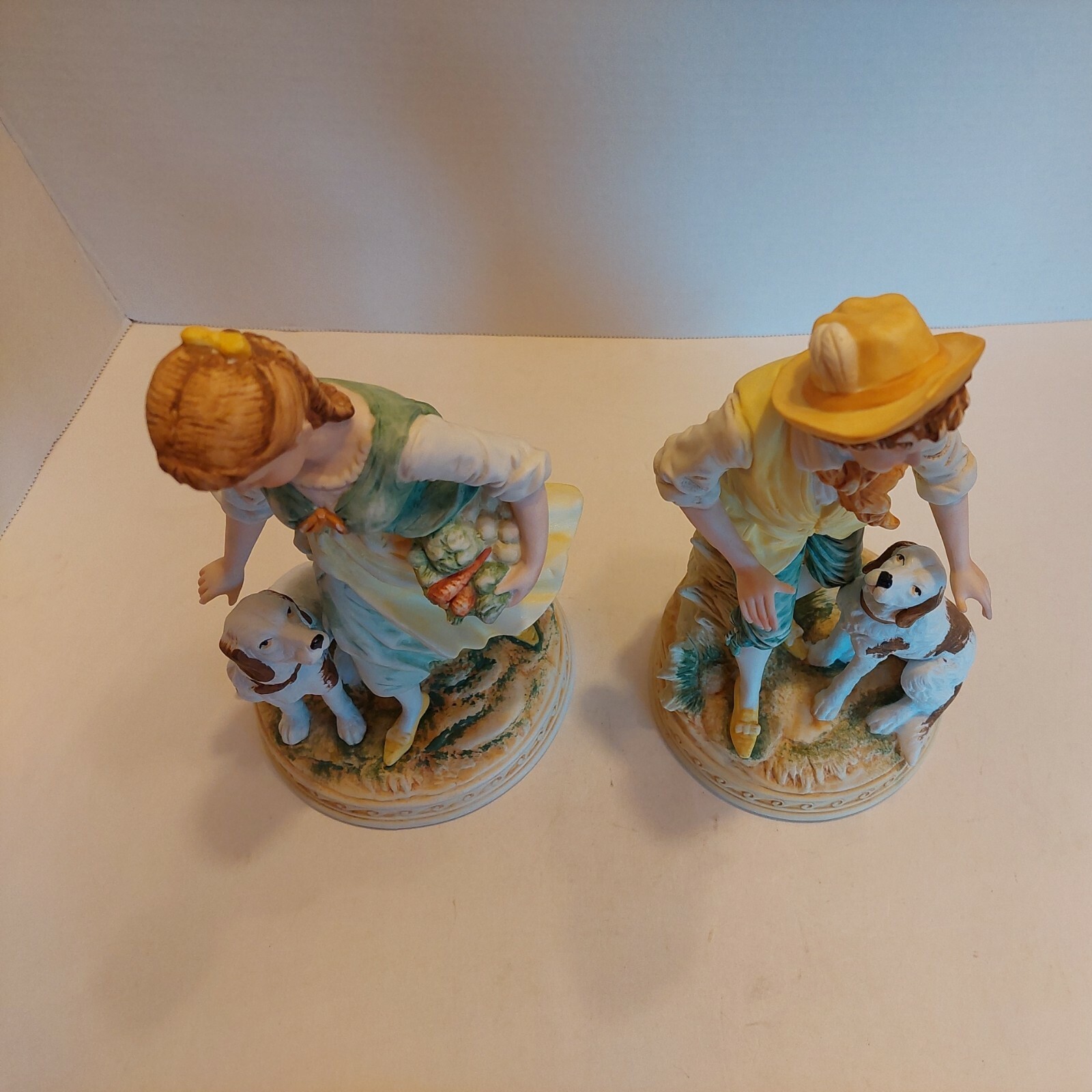 2 Ethan Allen Figurines Bisque Boy & Girl Spaniel? Dogs Set 3215A Vintage MINT