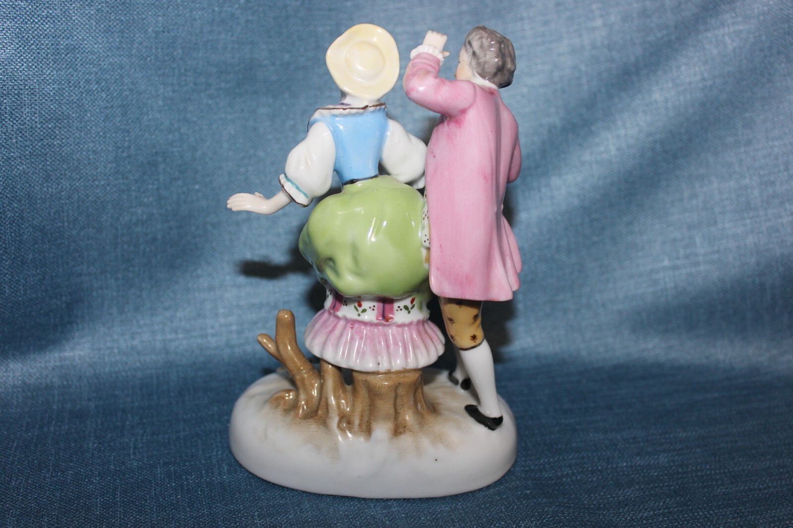 Wonderful Porcelain Figurines, 2 Couples, Mirror Image, Partial Mark