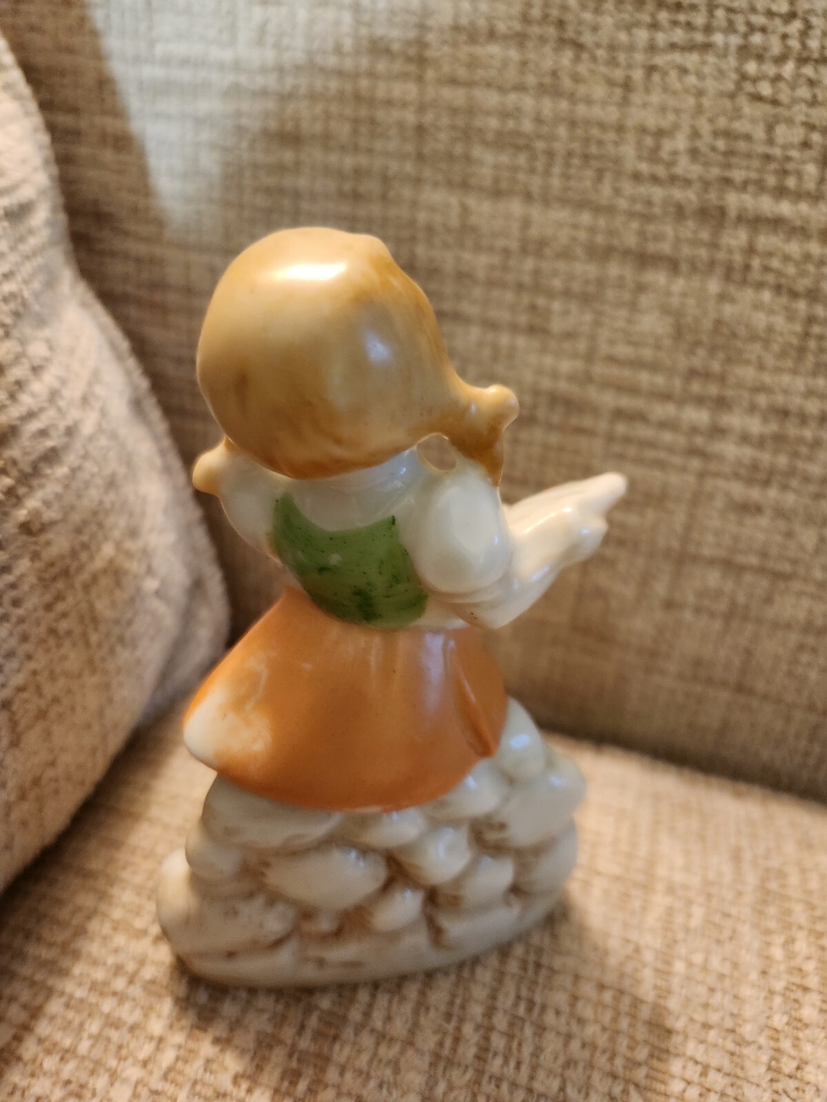 Girl Singing 1940’s Figurine Japan. Smoke Free Home