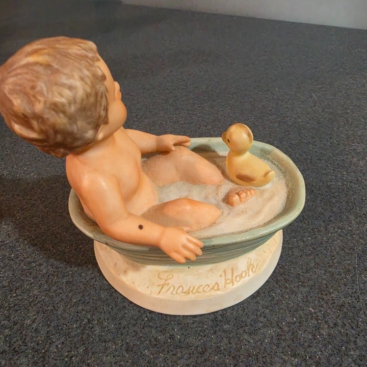 Frances Hook Private Ocean Figurine Roman Inc Ceramica Excelsis 1985 Baby Bath