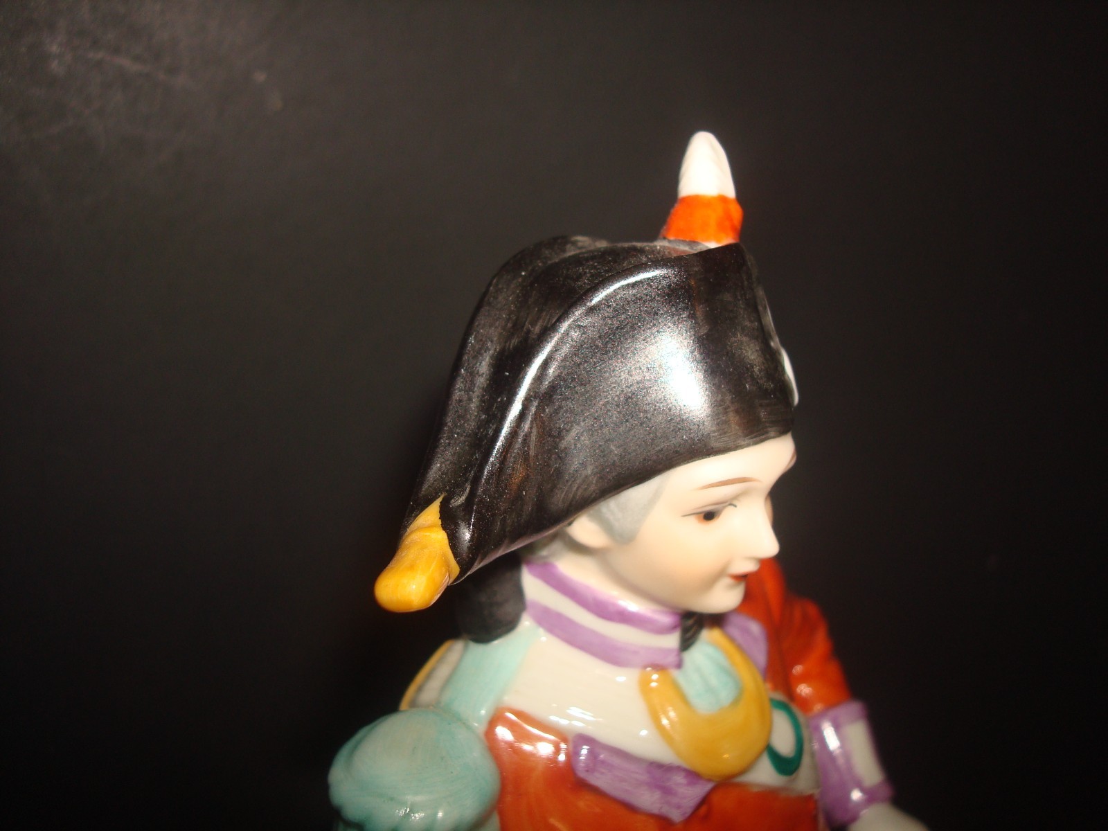 VINTAGE 1950’s BISQUE FIGURINE COLORFUL BRITISH ARMY WELLINGTON by ALFRO LONDON
