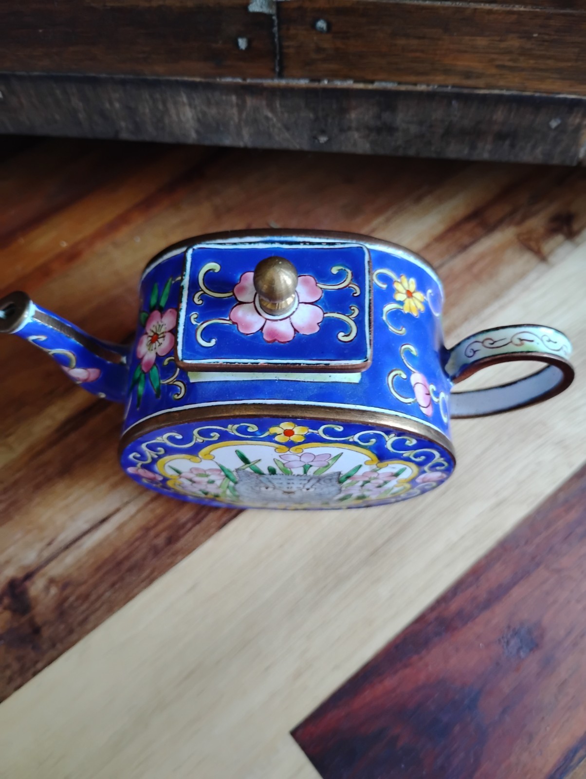 Vintage Kelvin Chen Miniature Mini Enamel Copper Decorative Teapot Trinket Cats