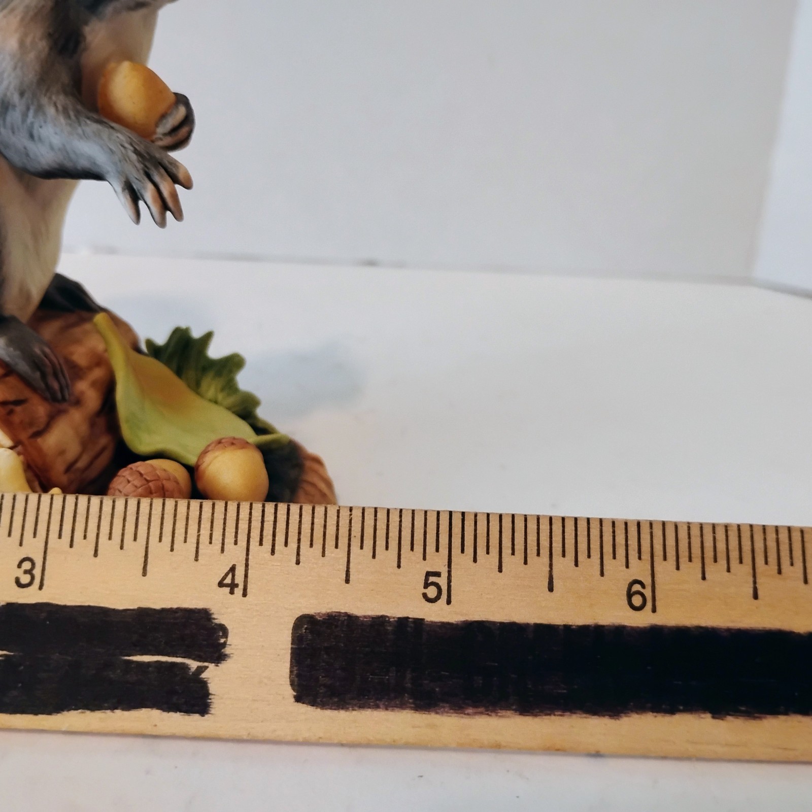 Andrea by Sadek Gray Squirrel #9687 Porcelain 5.5″ Figurine 1997 Vintage