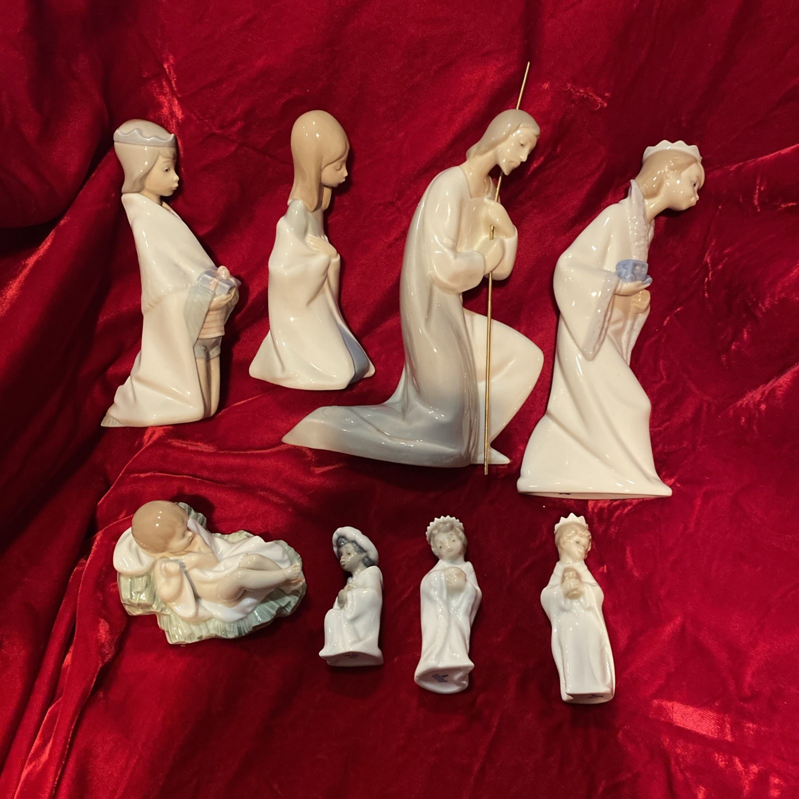 LLADRO Medium 8 Pc. NATIVITY SET. Retired. Vintage. Mint!!