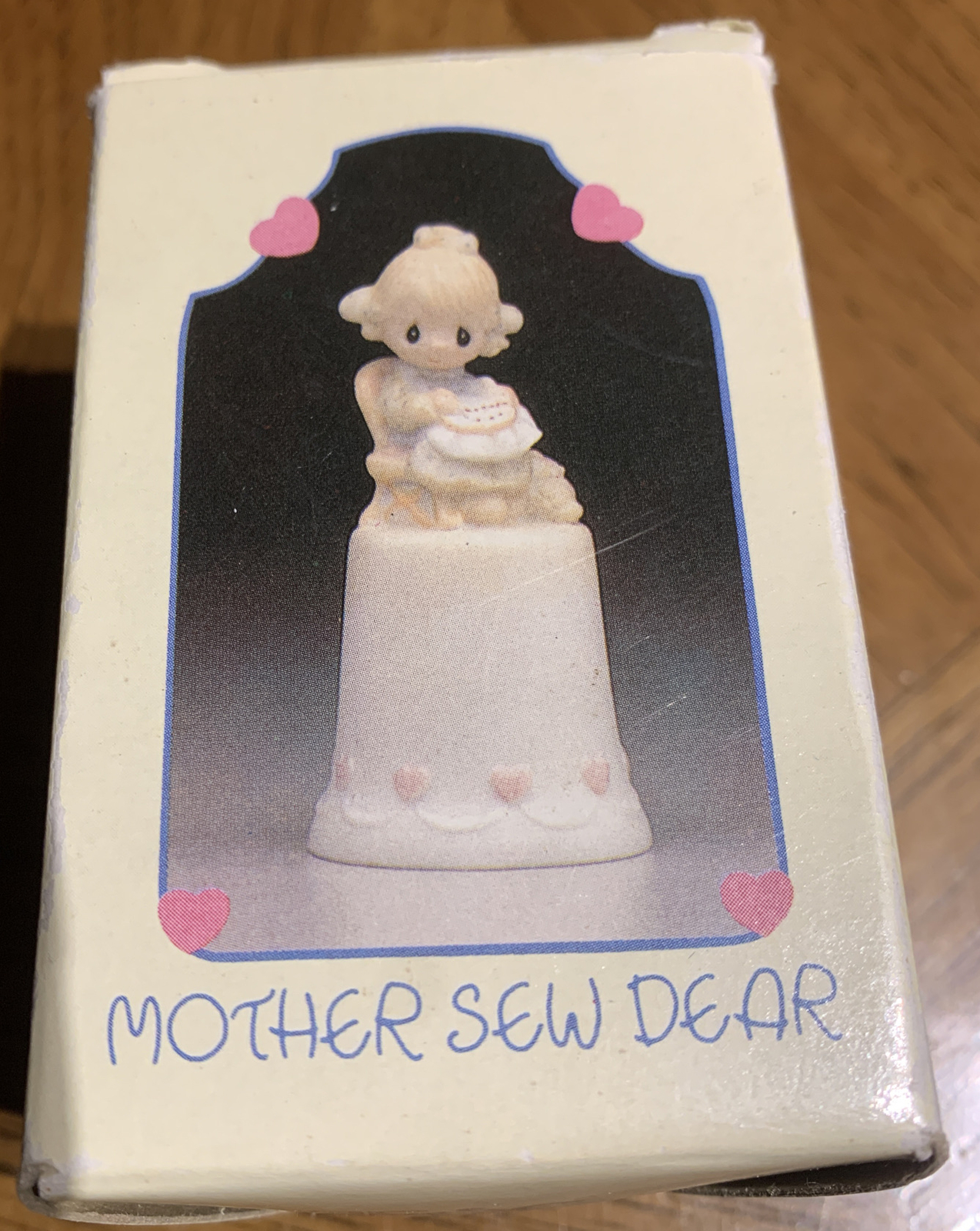 Precious Moments Thimble 1984 MOTHER SEW DEAR – EXC Condition #13293 Enesco