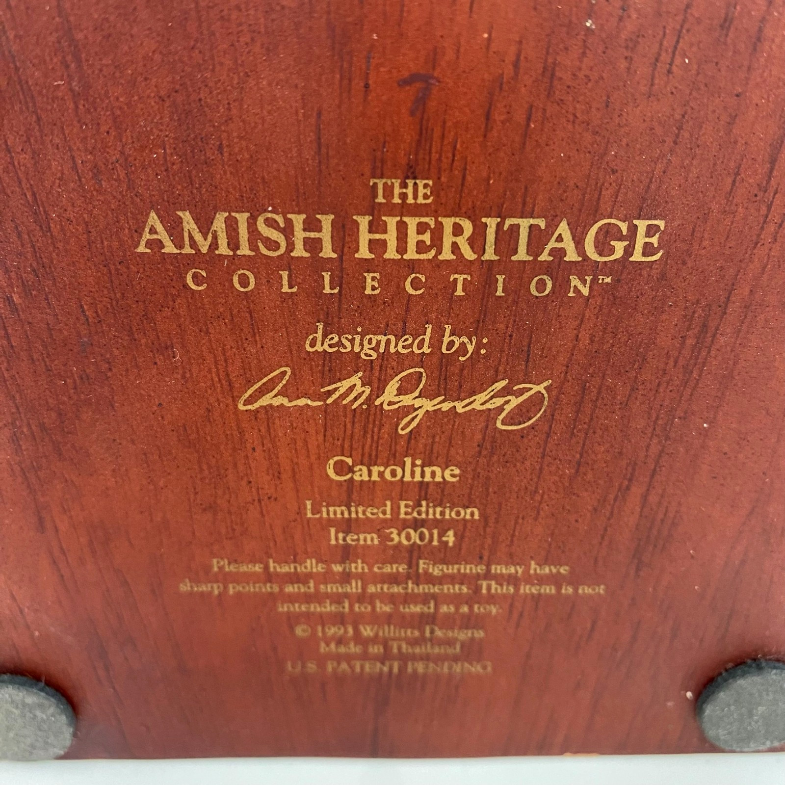 1993 Amish Heritage Collection Caroline #30014 Collectible Quilt Figurines Vtg.