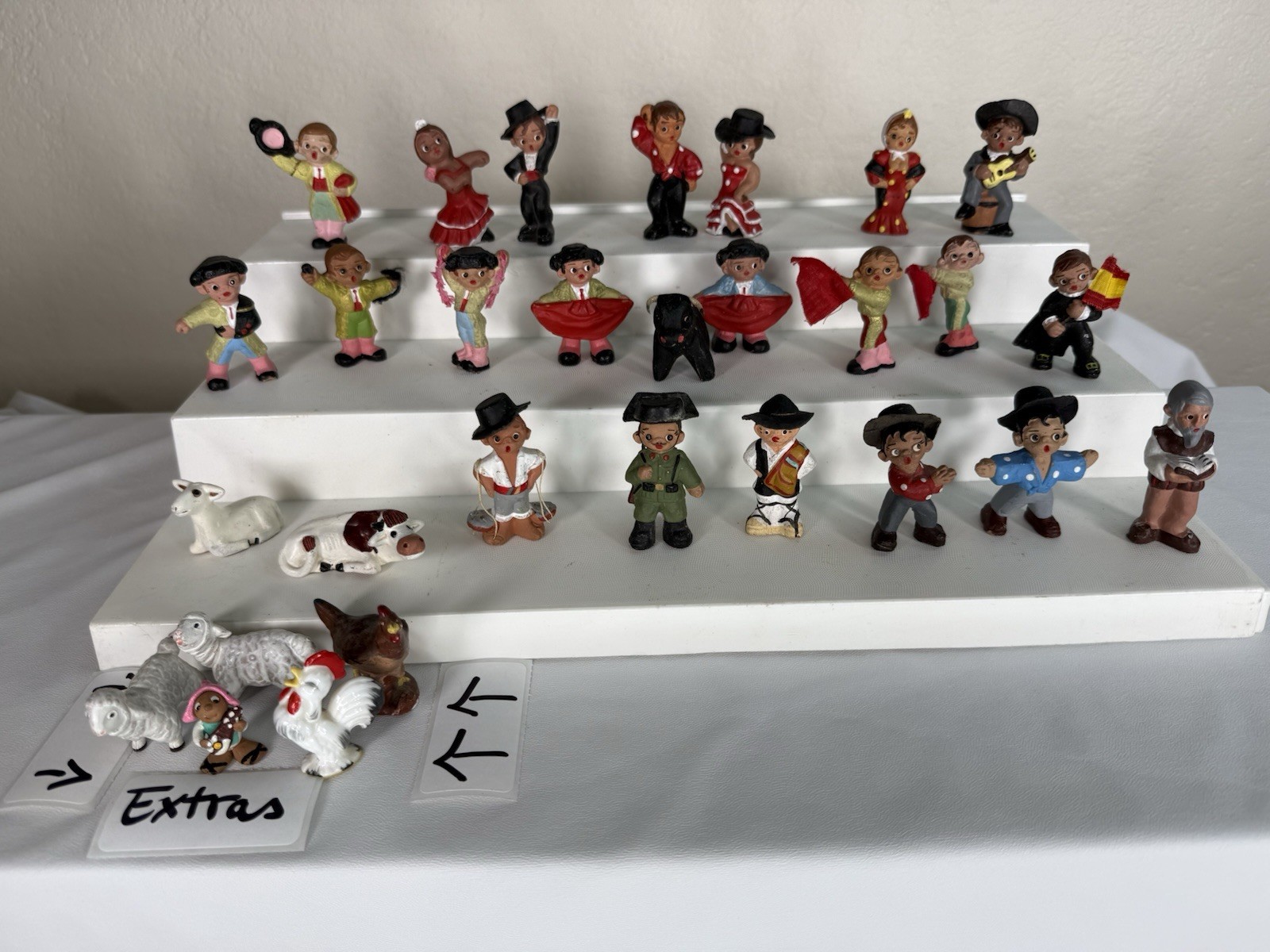 24PC Vintage Mud People Terra Cotta Minature Figure LOT Matador Dancing Spain