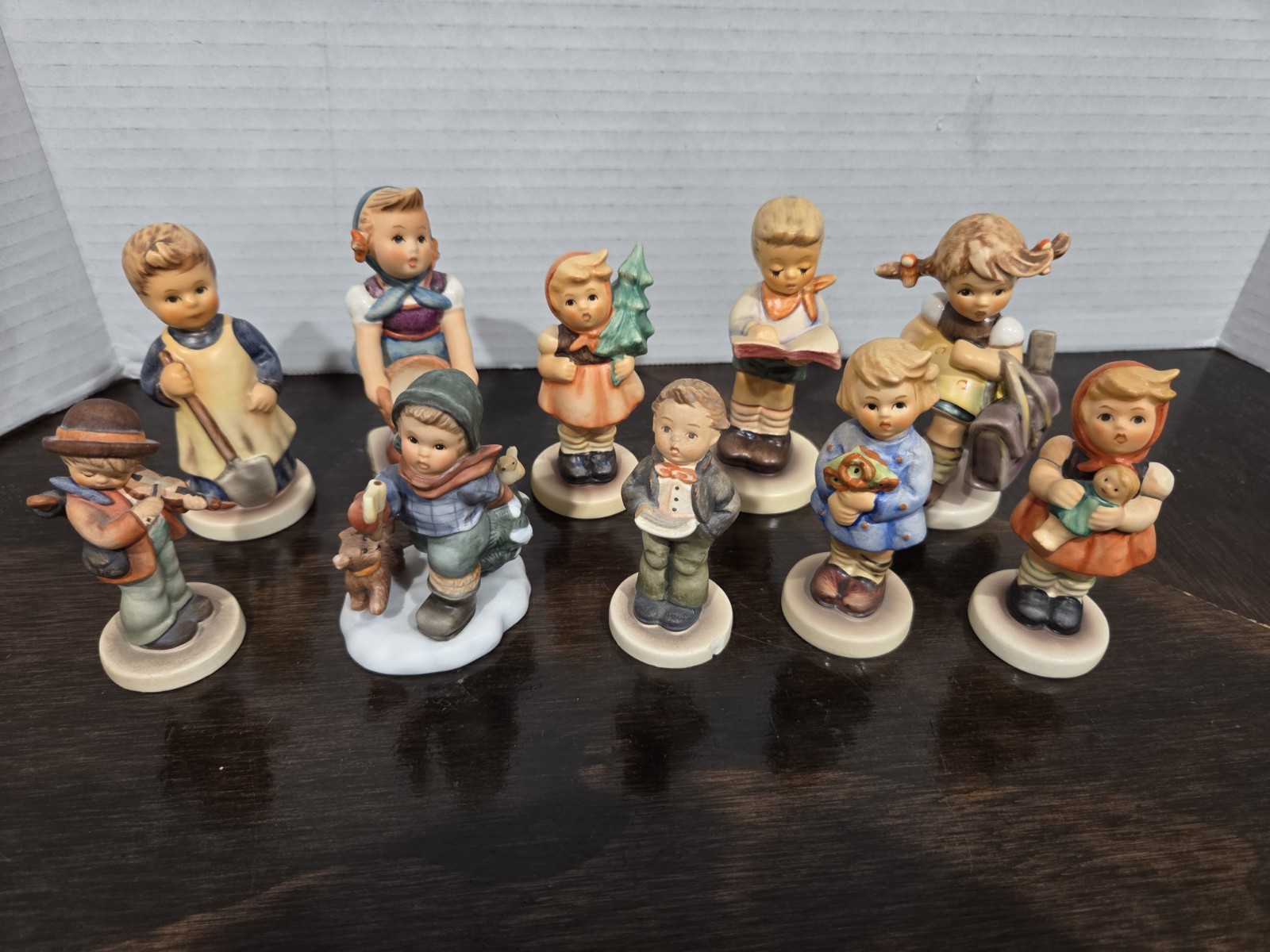 Vintage HUMMEL FIGURE COLLECTION – Lot Of 10 3-5” Germany Music Singing