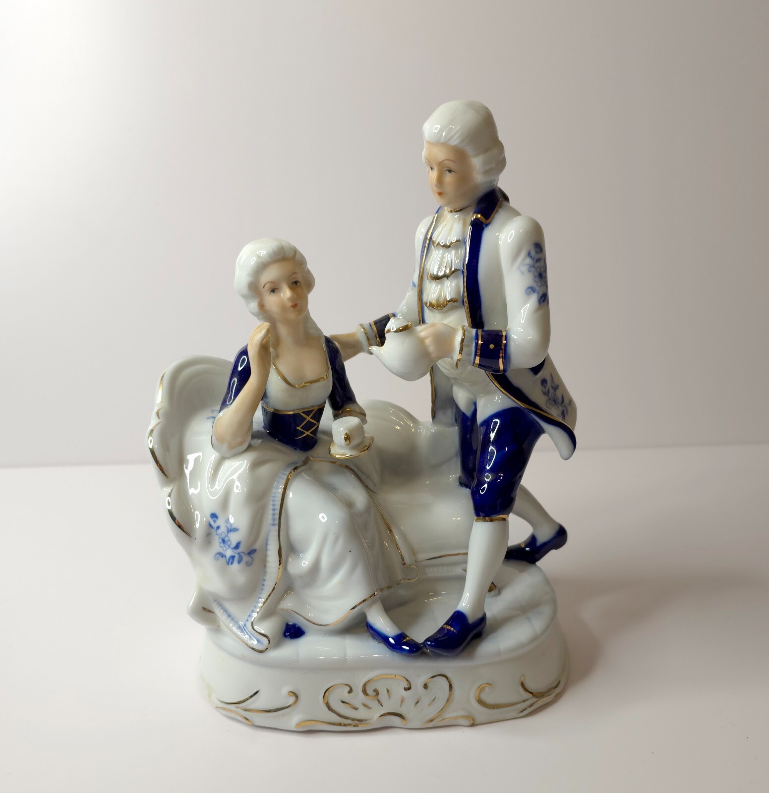 Vintage Porcelain Couple Figurine Blue White Gold Colonial Rococo Settee Tea