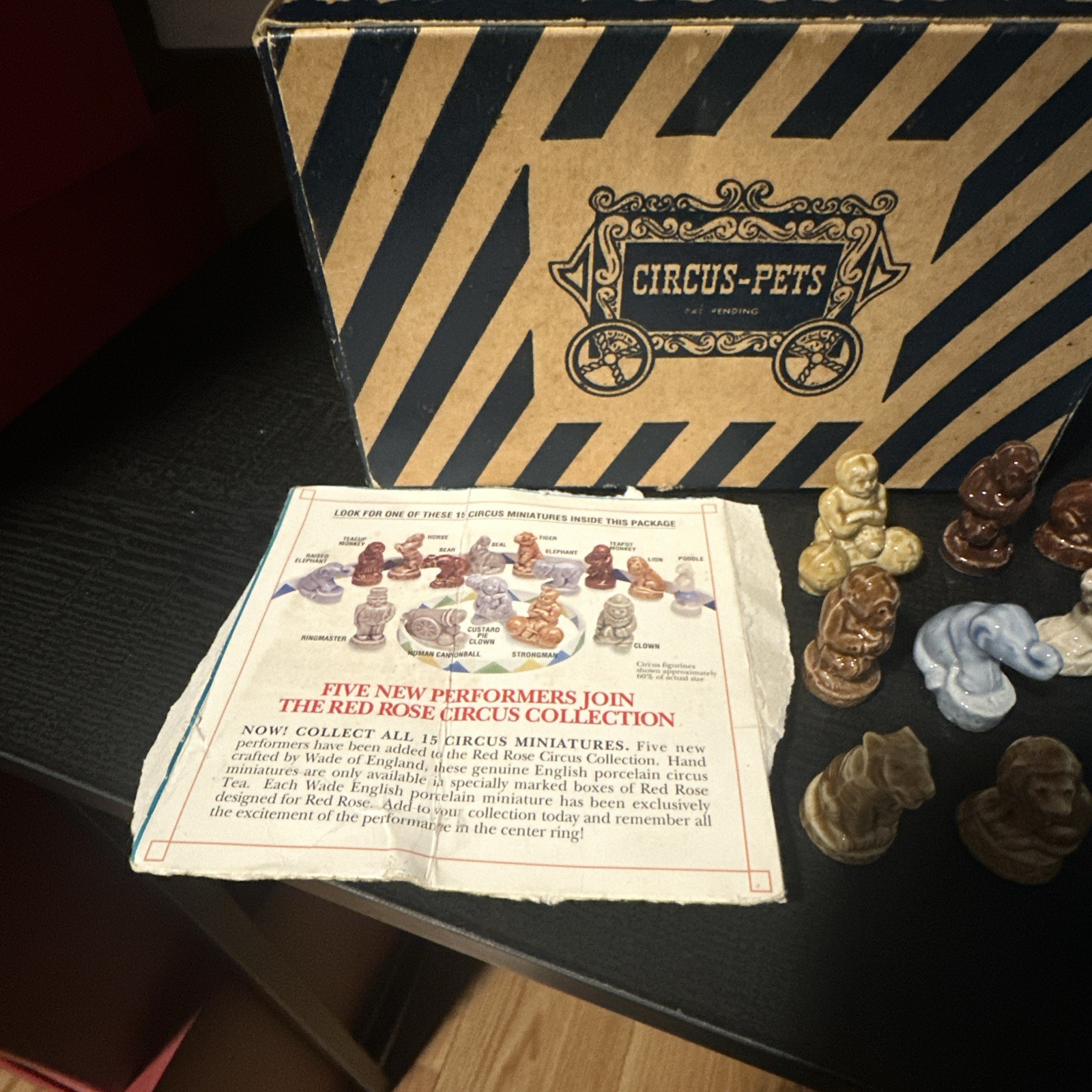 Wade Figurines Red Rose Circus Collection Lot Of 15 Plus Box