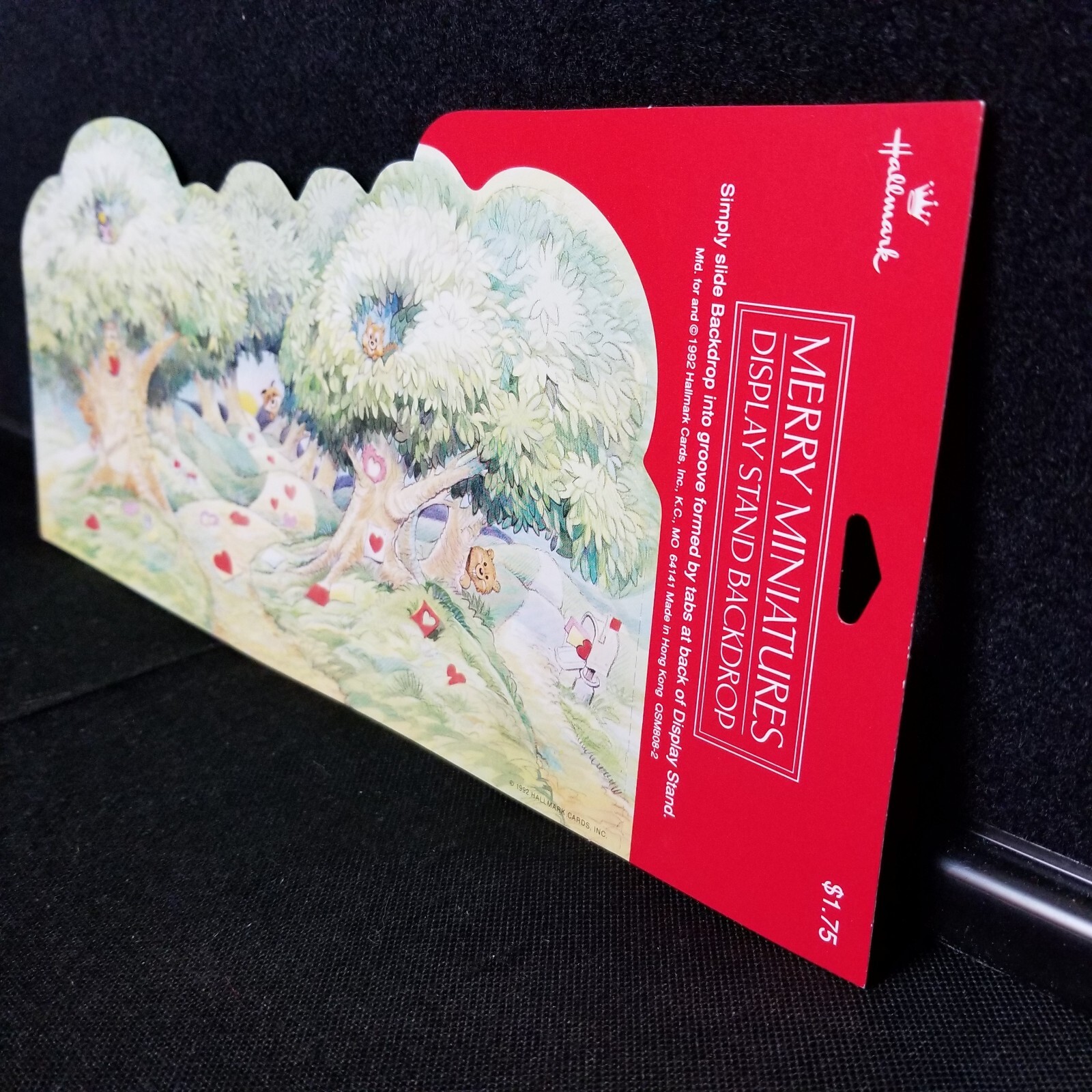 Vtg 1992 Hallmark Merry Miniatures Valentine’s Day Display Stand Backdrop NOS