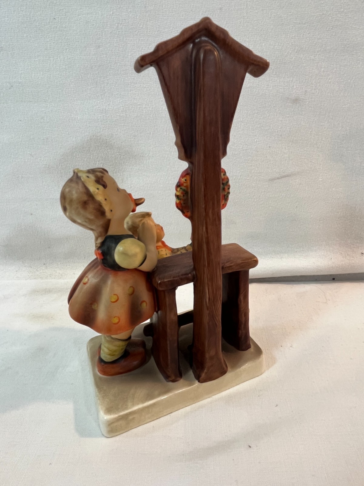 Hummel Figure Adoration #23/1 Approx. 6.5″ Tall