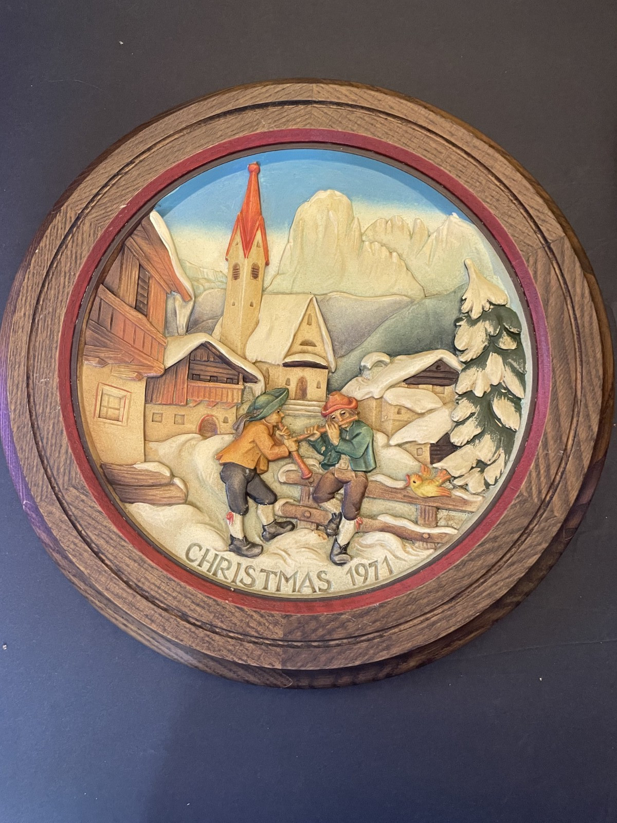 Vintage ANRI of Italy – 5 Carved Wooden Painted Christmas Commemorative Plates
