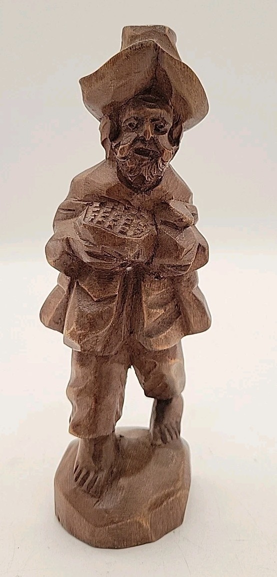 Carved Wood Statue Traveler With Pie – Folk Art
