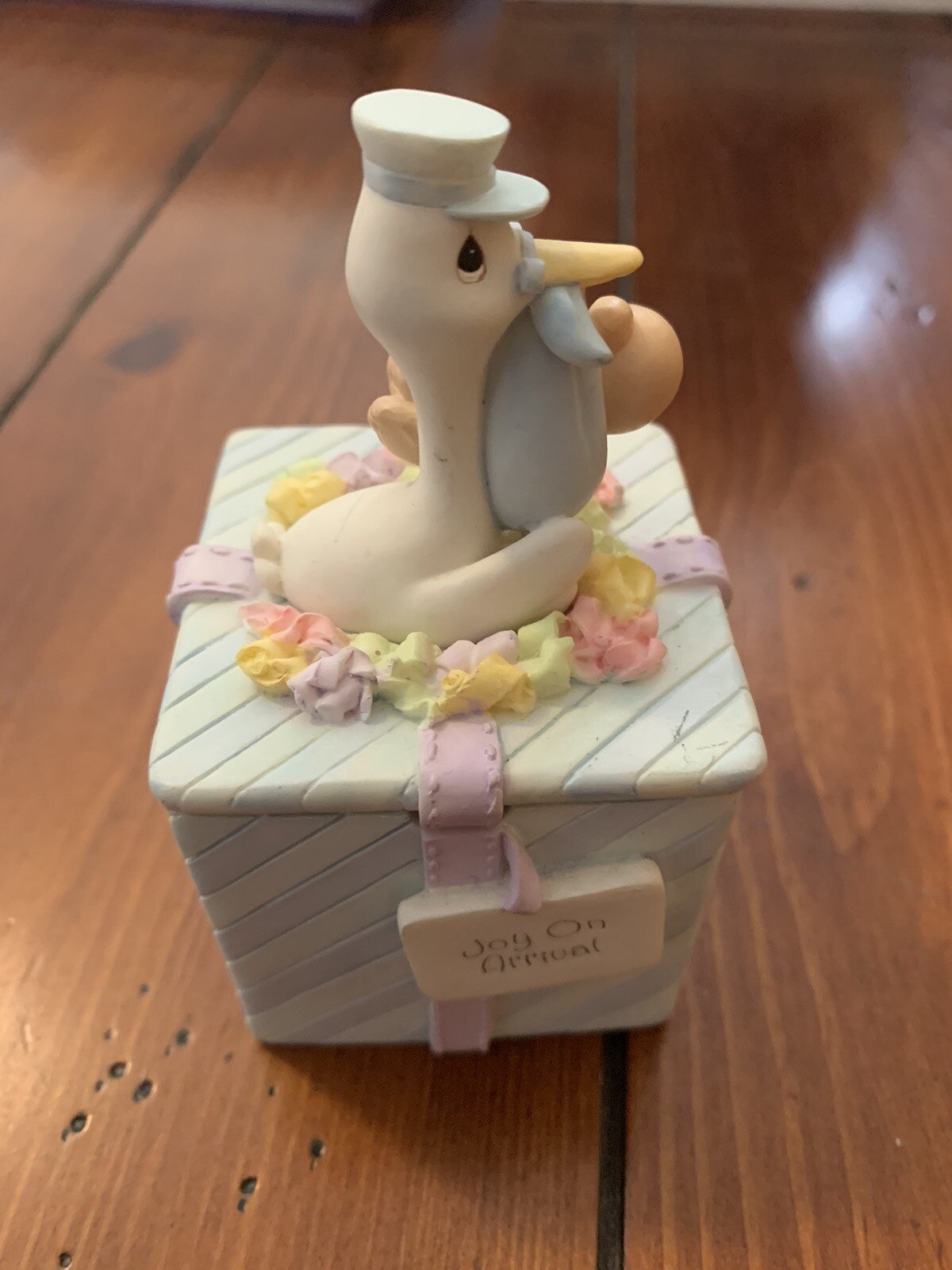 Vintage Precious Moments “Joy On Arrival” Gift Box
